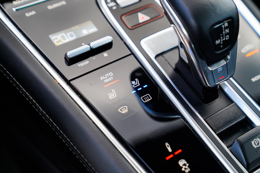 Porsche Panamera Sport Turismo 4.0 Turbo S E-Hybrid |Keramisch | Duo Pano | Stoelverkoeling | Luchtvering | Stuurwielverwarming