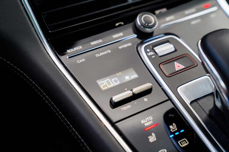 Porsche Panamera Sport Turismo 4.0 Turbo S E-Hybrid |Keramisch | Duo Pano | Stoelverkoeling | Luchtvering | Stuurwielverwarming