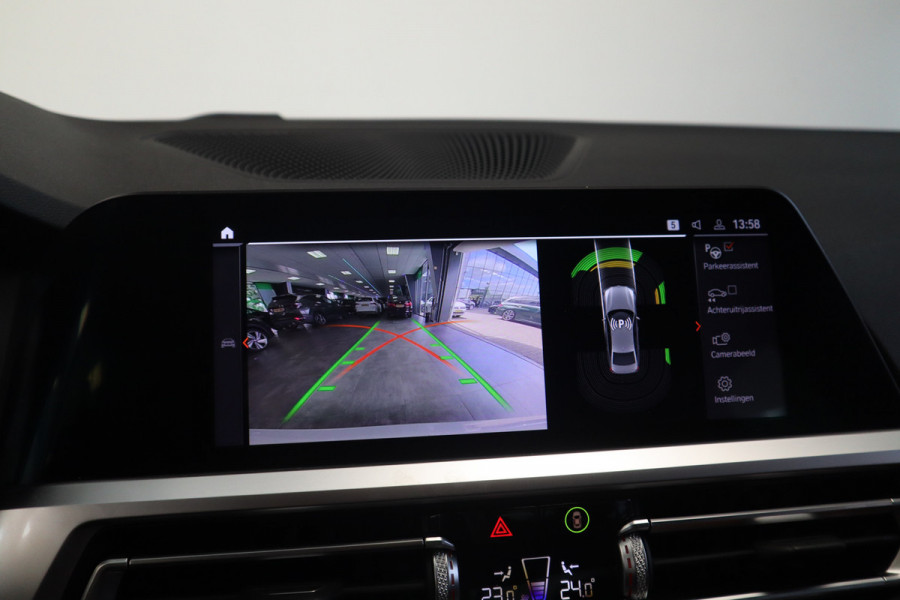 BMW 3-serie M340i xDrive High Executive Hi-Fi Laser LED 374PK! 19''LM