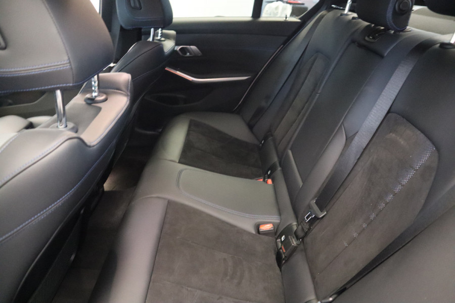 BMW 3-serie M340i xDrive High Executive Hi-Fi Laser LED 374PK! 19''LM