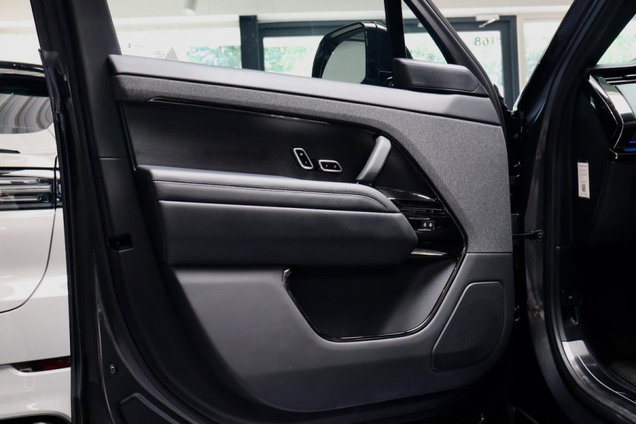 Land Rover Range Rover Sport P550e Autobiography NLAuto|TV Achter|VOL