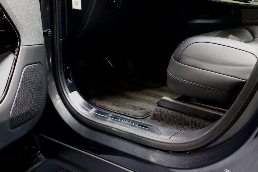 Land Rover Range Rover Sport P550e Autobiography NLAuto|TV Achter|VOL