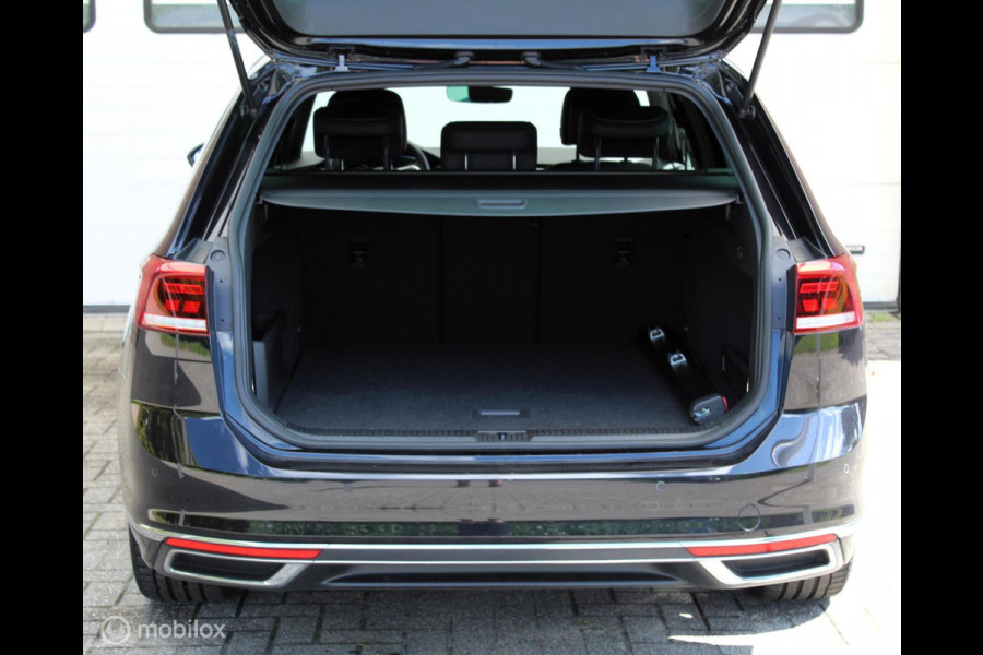 Volkswagen Passat Variant 1.4 TSI PHEV GTE Business