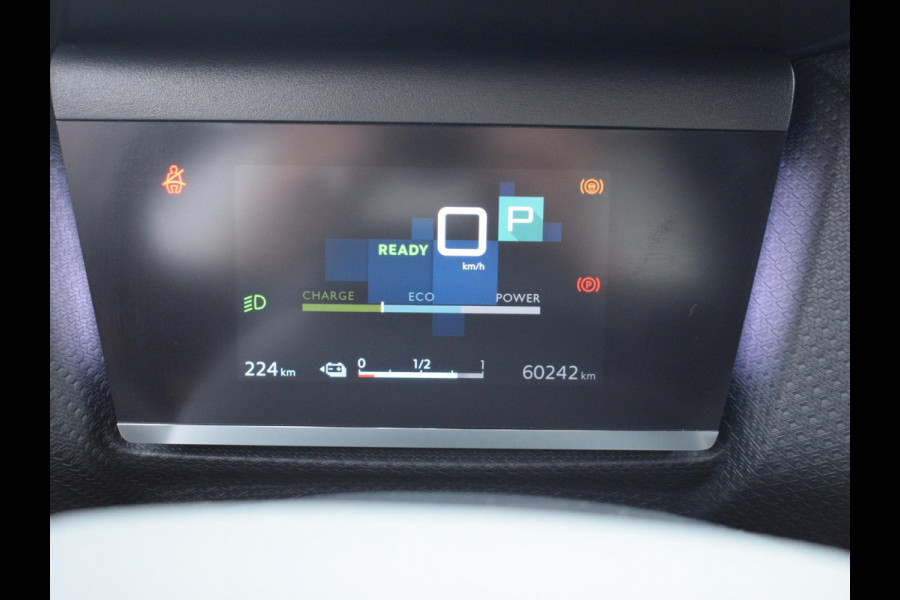 Citroën Ë-C4 Feel Pack 50 kWh 3 FASE | NAVI & CARPLAY | ACHTERUITRIJCAMERA MET SENSOREN | E.C.C. |