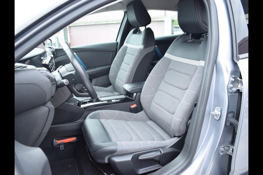Citroën Ë-C4 Feel Pack 50 kWh 3 FASE | NAVI & CARPLAY | ACHTERUITRIJCAMERA MET SENSOREN | E.C.C. |