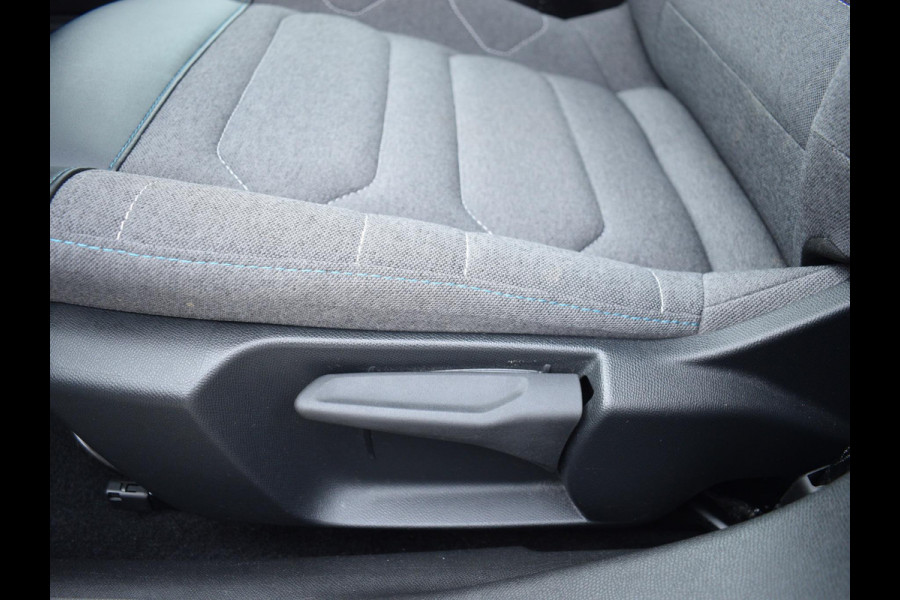 Citroën Ë-C4 Feel Pack 50 kWh 3 FASE | NAVI & CARPLAY | ACHTERUITRIJCAMERA MET SENSOREN | E.C.C. |