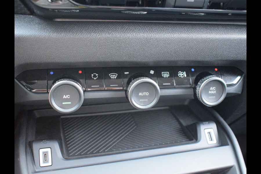 Citroën Ë-C4 Feel Pack 50 kWh 3 FASE | NAVI & CARPLAY | ACHTERUITRIJCAMERA MET SENSOREN | E.C.C. |