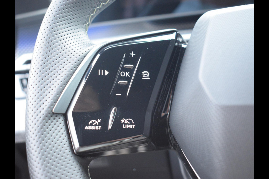 Peugeot E-5008 GT 73 kWh 360 CAMERA MET SENSOREN | NAVI & CARPLAY | STOEL- & STUURVERWARMING |