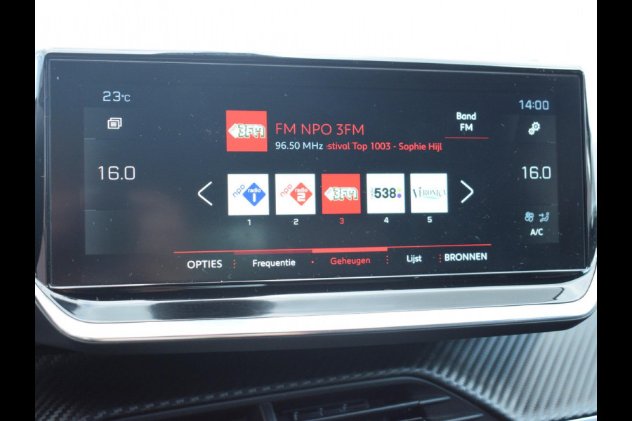 Peugeot 208 1.2 PureTech GT ACHTERUITRIJCAMERA MET SENSOREN | NAVI & CARPLAY | E.C.C. |