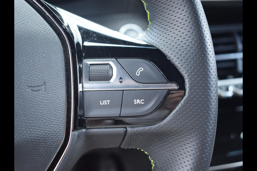 Peugeot 208 1.2 PureTech GT ACHTERUITRIJCAMERA MET SENSOREN | NAVI & CARPLAY | E.C.C. |