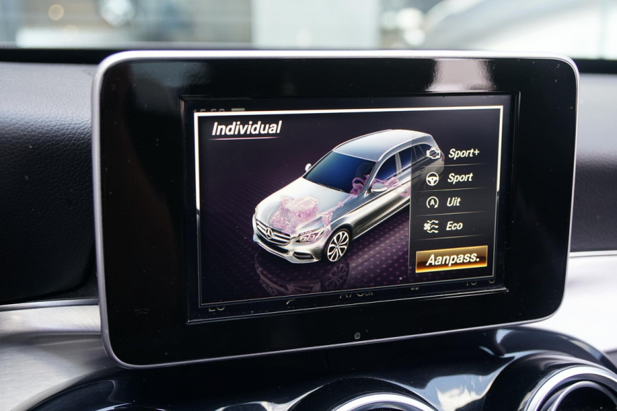 Mercedes-Benz C-Klasse Estate 180 AMG Sport Edition *INCL BTW* + PANODAK / BI-XENON / 19'' LMV / STOELVERWARMING