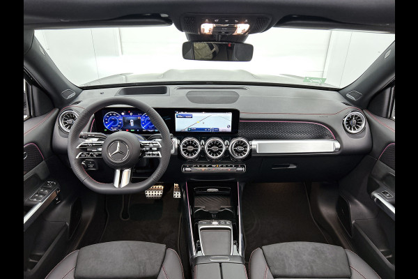 Mercedes-Benz EQB 250+ Business Solution AMG 71 kWh | Trekhaak | Premium pakket | Parkeerpakket met 360°-camera | KEYLESS-GO comfort pakket | EASY PACK achterklep | Head-up display | Dodehoekassistent | Extra USB-poorten |