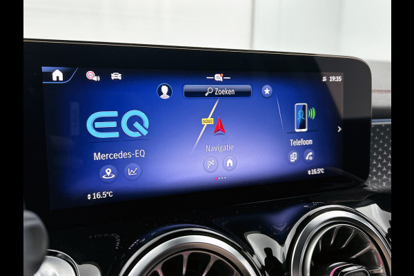 Mercedes-Benz EQB 250+ Business Solution AMG 71 kWh | Trekhaak | Premium pakket | Parkeerpakket met 360°-camera | KEYLESS-GO comfort pakket | EASY PACK achterklep | Head-up display | Dodehoekassistent | Extra USB-poorten |