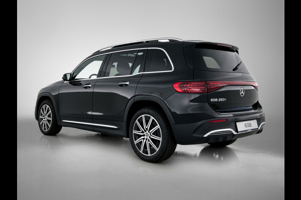 Mercedes-Benz EQB 250+ Business Solution AMG 71 kWh | Trekhaak | Premium pakket | Parkeerpakket met 360°-camera | KEYLESS-GO comfort pakket | EASY PACK achterklep | Head-up display | Dodehoekassistent | Extra USB-poorten |