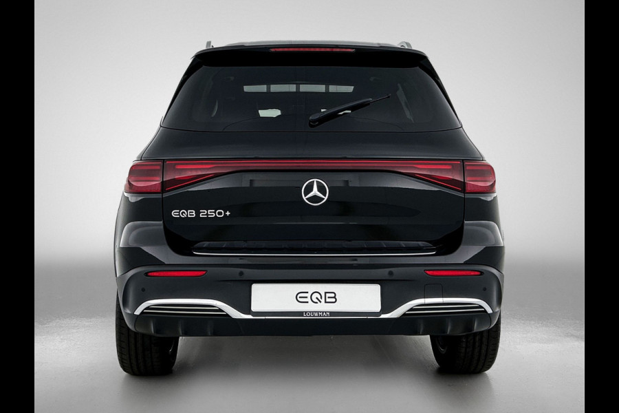 Mercedes-Benz EQB 250+ Business Solution AMG 71 kWh | Trekhaak | Premium pakket | Parkeerpakket met 360°-camera | KEYLESS-GO comfort pakket | EASY PACK achterklep | Head-up display | Dodehoekassistent | Extra USB-poorten |