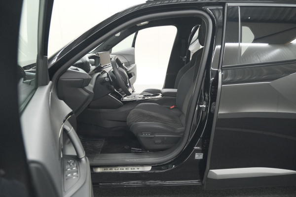 Peugeot 2008 PureTech 130 EAT8 GT | 360 Camera | Adaptieve Cruise Control | Stoelmassage | Apple Carplay