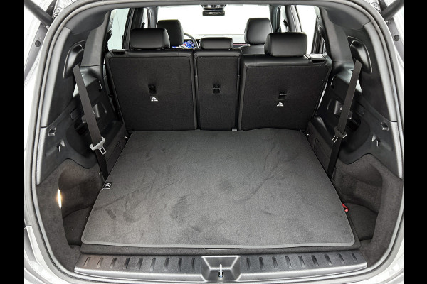 Mercedes-Benz EQB 250+ Business Solution Luxury 7p. 71 kWh | GUARD 360° Voertuigbescherming Plus | EASY PACK achterklep | Parkeerpakket met 360°-camera | Dodehoekassistent |Stoelverwarming voor | Sfeerverlichting | Spiegelpakket |
