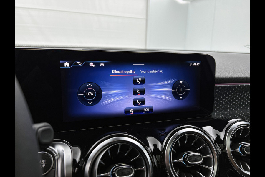 Mercedes-Benz EQB 250+ Business Solution Luxury 7p. 71 kWh | GUARD 360° Voertuigbescherming Plus | EASY PACK achterklep | Parkeerpakket met 360°-camera | Dodehoekassistent |Stoelverwarming voor | Sfeerverlichting | Spiegelpakket |