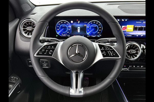Mercedes-Benz EQB 250+ Business Solution Luxury 7p. 71 kWh | GUARD 360° Voertuigbescherming Plus | EASY PACK achterklep | Parkeerpakket met 360°-camera | Dodehoekassistent |Stoelverwarming voor | Sfeerverlichting | Spiegelpakket |