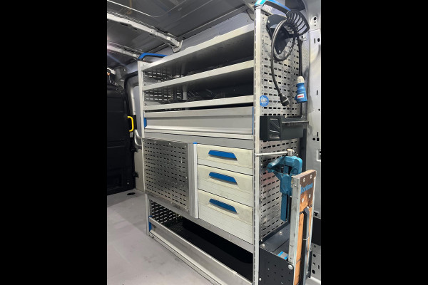 Ford Transit Automaat Servicewagen 350 2.0 TDCI 131PK euro6 L2H2 3Persoons Trend, Sortimo werkplaats inrichting, RIJKLAARPRIJS