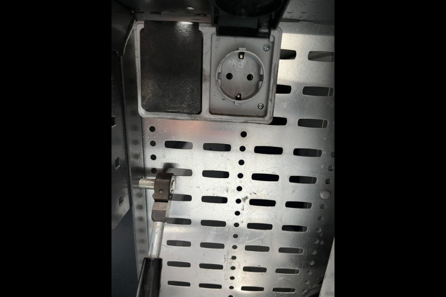 Ford Transit Automaat Servicewagen 350 2.0 TDCI 131PK euro6 L2H2 3Persoons Trend, Sortimo werkplaats inrichting, RIJKLAARPRIJS