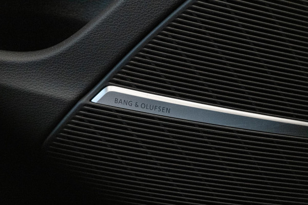 Audi Q8 55 TFSI e quattro Pro Line S *Bang & Olufsen 3D / Vierwielbesturing / Stoelventilatie + Massage / Panorama / HUD / Keyless*
