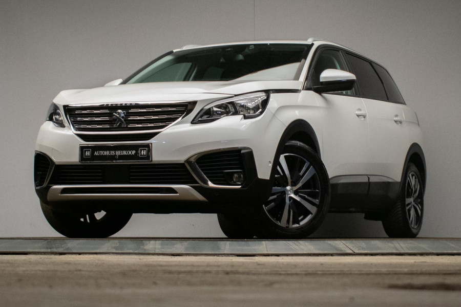 Peugeot 5008 1.2 PureTech Allure Sport 7p. (APPLE CARPLAY,NAVI,CAMERA,CRUISE,LED,CLIMATE,SFEERVERLICHTING,DAB,GETINT,SPORTSTOELEN)