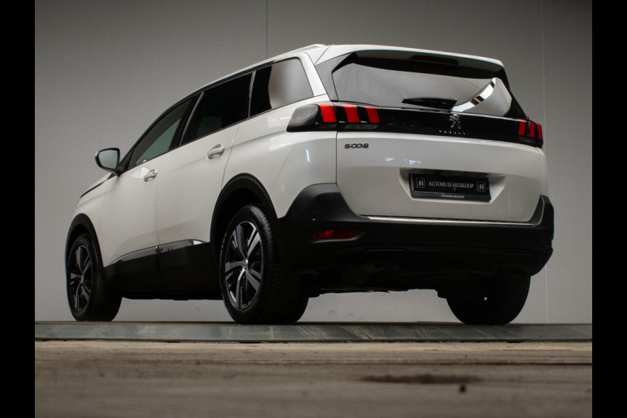 Peugeot 5008 1.2 PureTech Allure Sport 7p. (APPLE CARPLAY,NAVI,CAMERA,CRUISE,LED,CLIMATE,SFEERVERLICHTING,DAB,GETINT,SPORTSTOELEN)