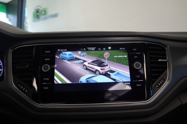 Volkswagen T-Roc Cabrio 1.5 TSI R-Line Leder VCP Dynaudio Full-led