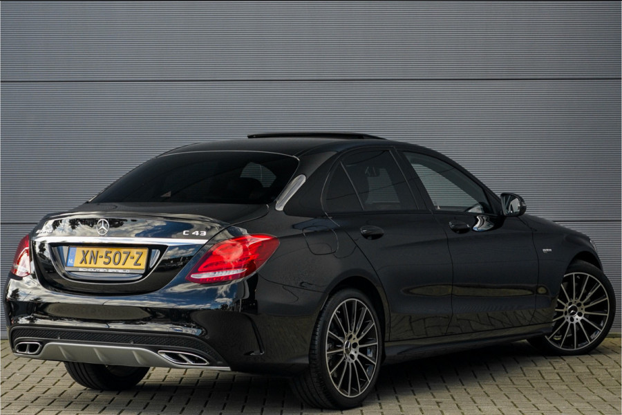 Mercedes-Benz C-Klasse AMG 43 4MATIC Pano Night Stoelverw 19"