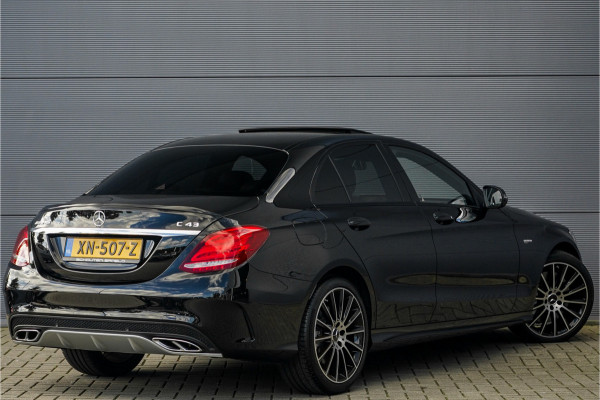 Mercedes-Benz C-Klasse AMG 43 4MATIC Pano Night Stoelverw 19"
