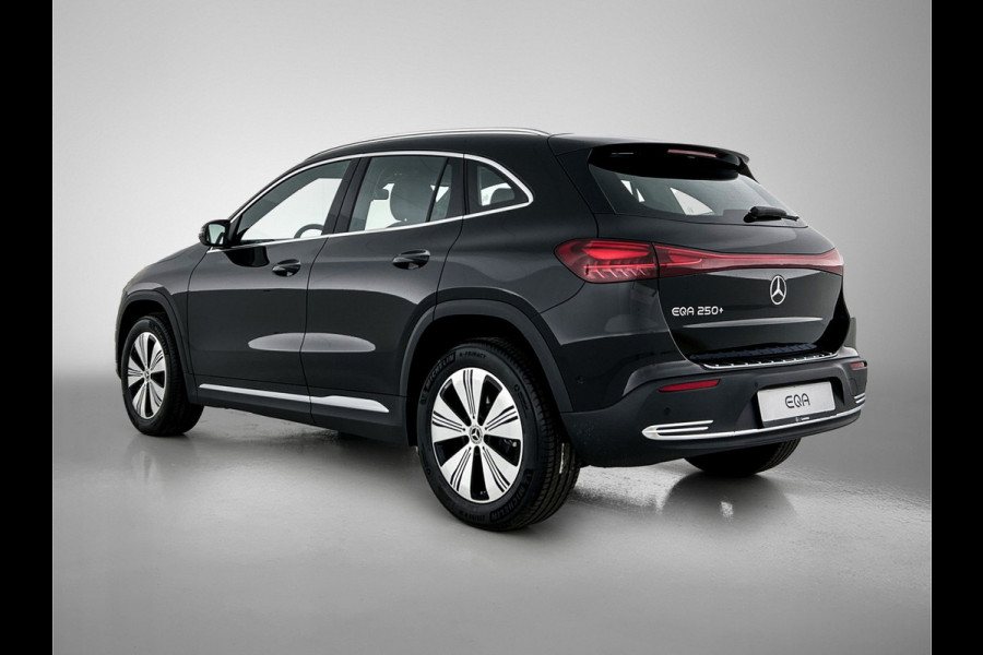 Mercedes-Benz EQA 250+ Business Solution 71 kWh | Parkeerpakket met achteruitrijcamera | Extra USB-poorten | Zitcomfortpakket | Sfeerverlichting | EASY PACK achterklep | Stoelverwarming voor | Licht- en zicht pakket |