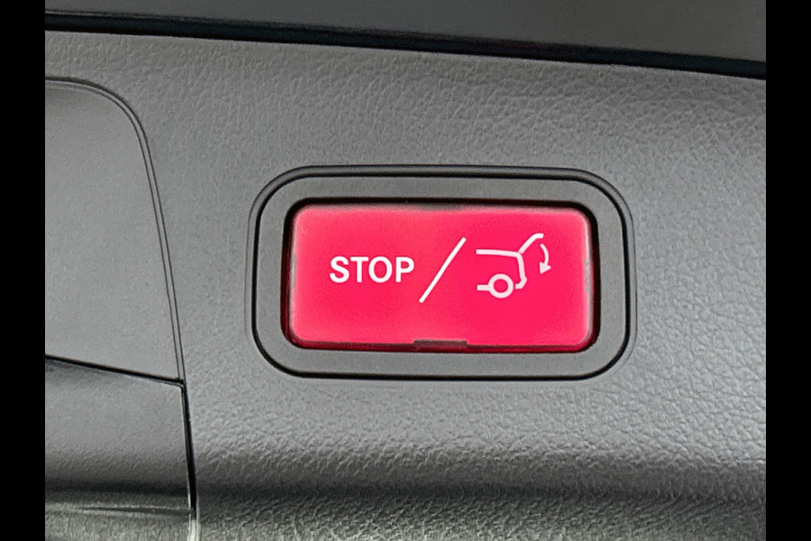 Mercedes-Benz EQA 250+ Business Solution 71 kWh | Parkeerpakket met achteruitrijcamera | Extra USB-poorten | Zitcomfortpakket | Sfeerverlichting | EASY PACK achterklep | Stoelverwarming voor | Licht- en zicht pakket |