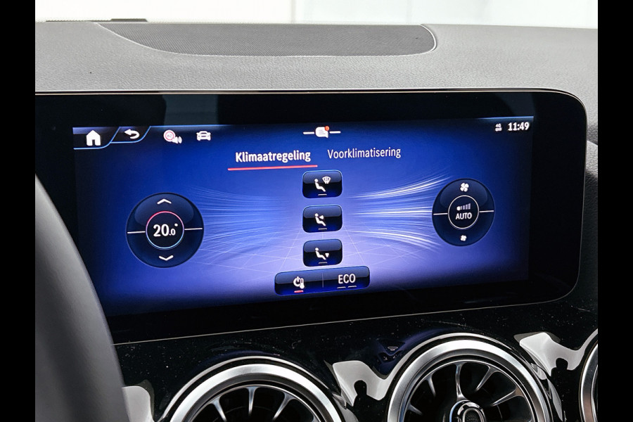 Mercedes-Benz EQA 250+ Business Solution 71 kWh | Parkeerpakket met achteruitrijcamera | Extra USB-poorten | Zitcomfortpakket | Sfeerverlichting | EASY PACK achterklep | Stoelverwarming voor | Licht- en zicht pakket |