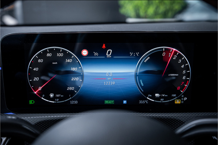 Mercedes-Benz A-Klasse 250 e AMG Line - Facelift | ACC | Audio + | Carplay