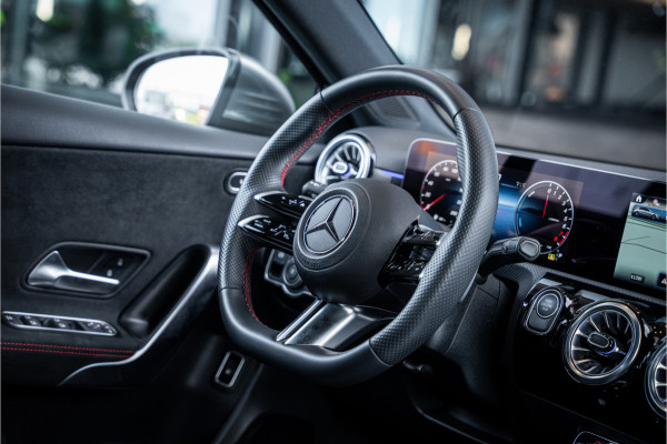 Mercedes-Benz A-Klasse 250 e AMG Line - Facelift | ACC | Audio + | Carplay