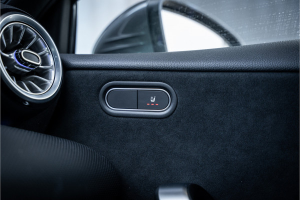 Mercedes-Benz A-Klasse 250 e AMG Line - Facelift | ACC | Audio + | Carplay