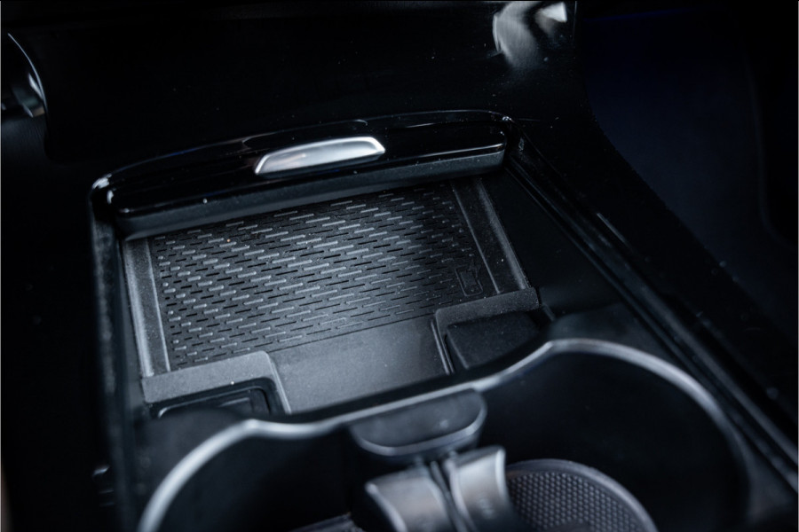 Mercedes-Benz A-Klasse 250 e AMG Line - Facelift | ACC | Audio + | Carplay