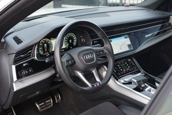 Audi Q8 60 TFSI e 463 PK Quattro Competition Plug-In Hybride, Elek. Trekhaak, Camera, B&O Sound, HUD