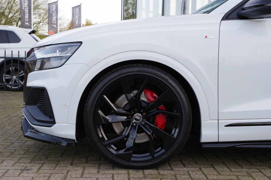 Audi Q8 60 TFSI e 463 PK Quattro Competition Plug-In Hybride, Elek. Trekhaak, Camera, B&O Sound, HUD