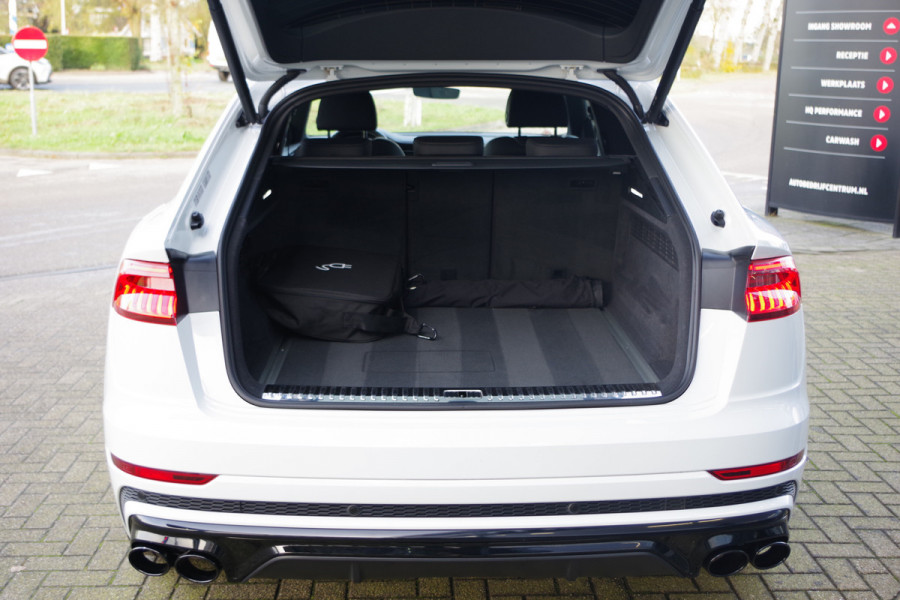 Audi Q8 60 TFSI e 463 PK Quattro Competition Plug-In Hybride, Elek. Trekhaak, Camera, B&O Sound, HUD
