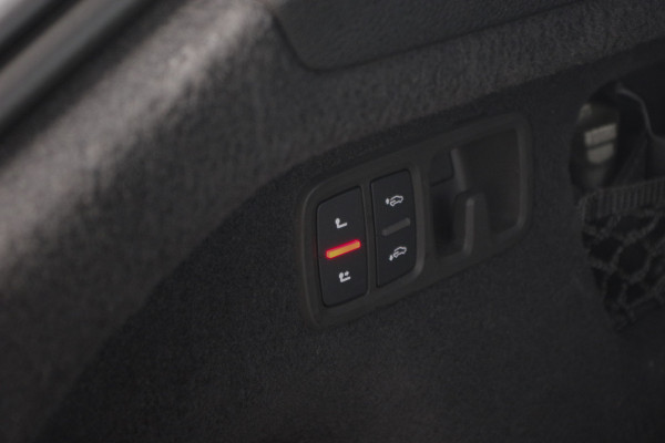 Audi Q8 60 TFSI e 463 PK Quattro Competition Plug-In Hybride, Elek. Trekhaak, Camera, B&O Sound, HUD