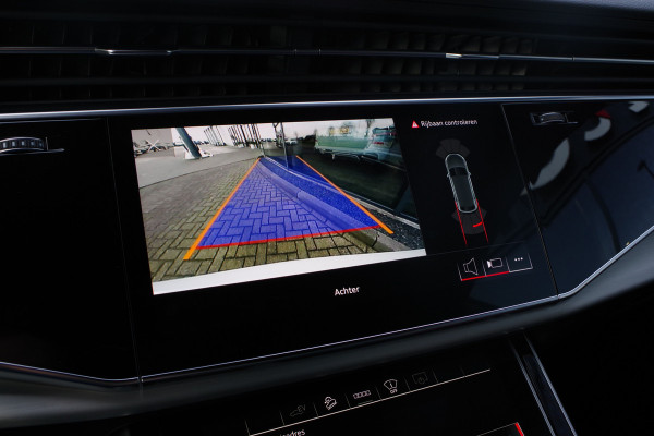 Audi Q8 60 TFSI e 463 PK Quattro Competition Plug-In Hybride, Elek. Trekhaak, Camera, B&O Sound, HUD