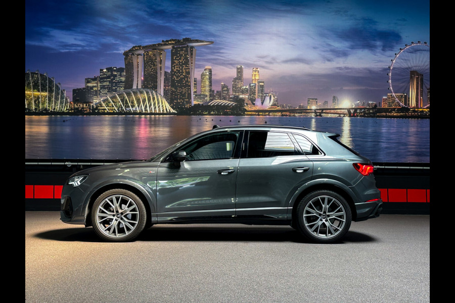 Audi Q3 35 TFSI 3xS-Line |Keyless|Sfeer|Camera|Panorama|2023