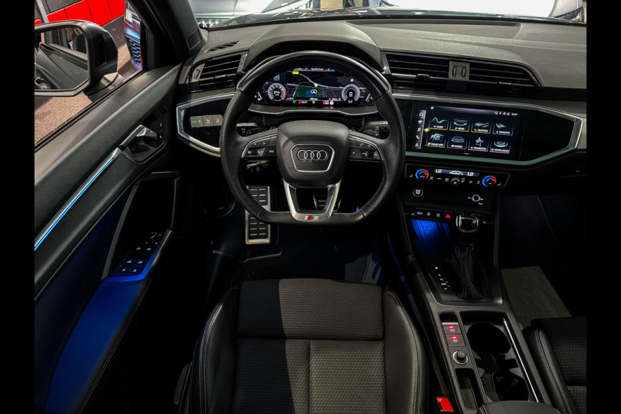 Audi Q3 35 TFSI 3xS-Line |Keyless|Sfeer|Camera|Panorama|2023