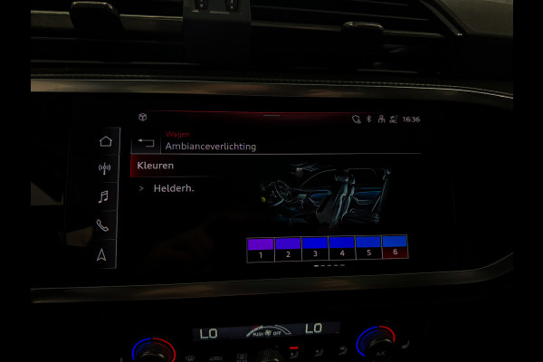 Audi Q3 35 TFSI 3xS-Line |Keyless|Sfeer|Camera|Panorama|2023