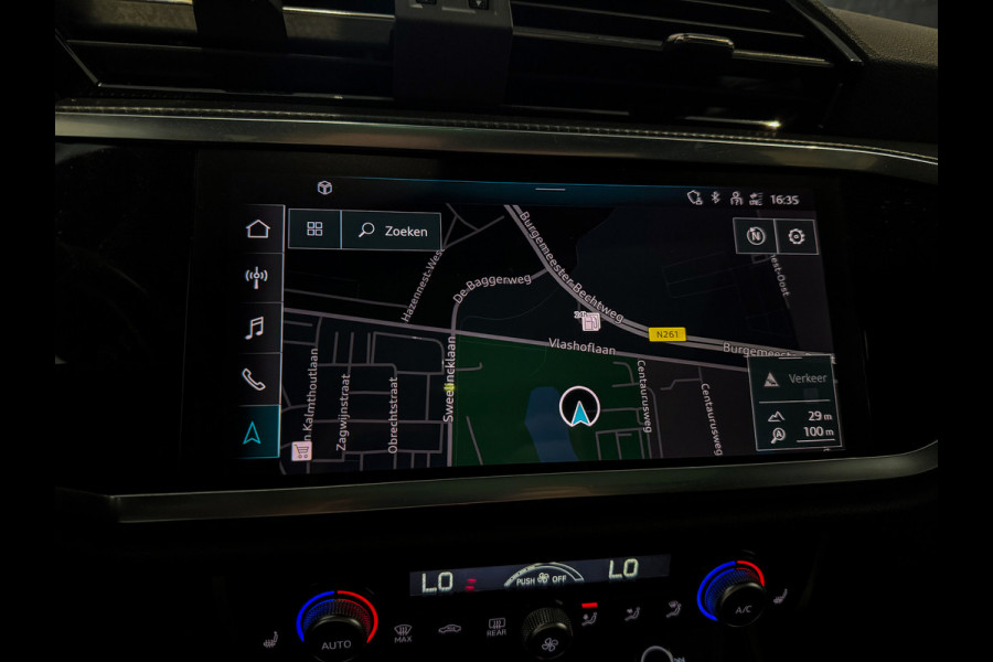 Audi Q3 35 TFSI 3xS-Line |Keyless|Sfeer|Camera|Panorama|2023