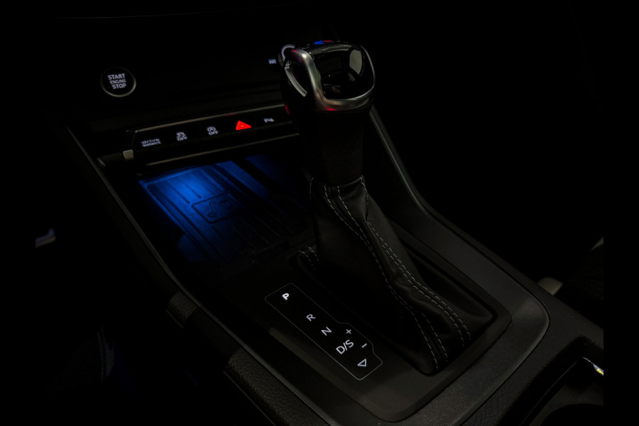 Audi Q3 35 TFSI 3xS-Line |Keyless|Sfeer|Camera|Panorama|2023