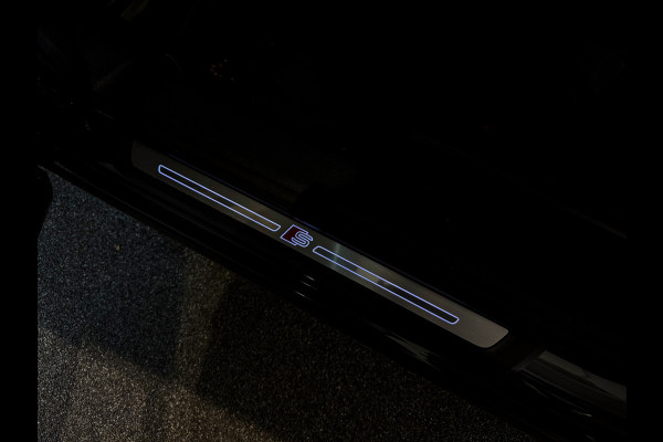 Audi Q3 35 TFSI 3xS-Line |Keyless|Sfeer|Camera|Panorama|2023