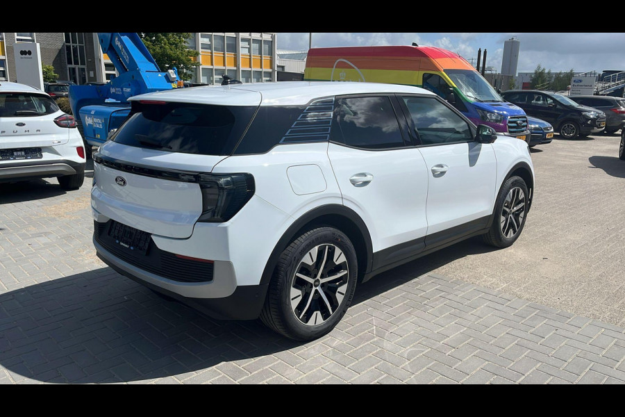 Ford Explorer Extended Range RWD 77 kWh zuid | 286pk | Driver Assistance Pack | Wegklapbare Trekhaak | Ford Voorraad